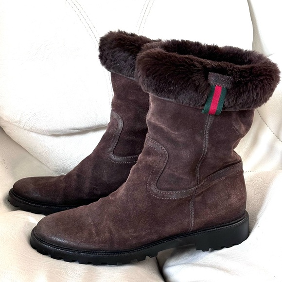 Gucci Web Brown Distressed Suede Fur Boots - Picture 2 of 9